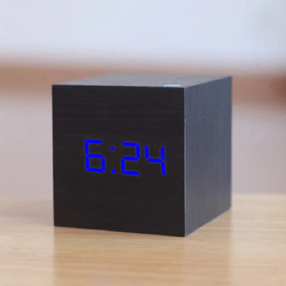 Small LED Clock with Dimmable Light and Temperature Display